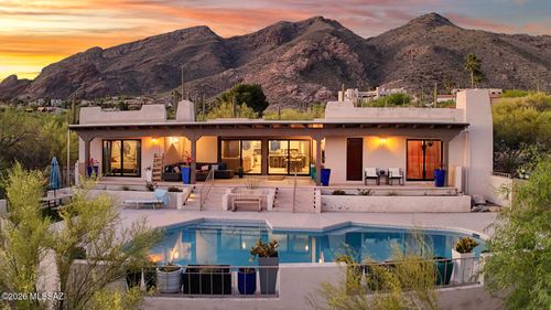 6835 N Los Leones Drive, Tucson, AZ, 85718 | Card Image