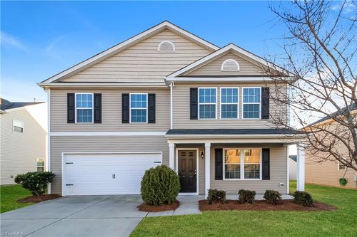 2243 Sage Meadows Dr, Winston Salem, NC, 27127-6147 | Card Image