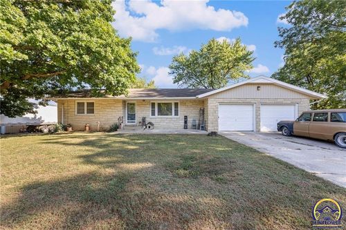 4584 Mucho Gusto, Vassar, KS, 66543-9218 | Card Image