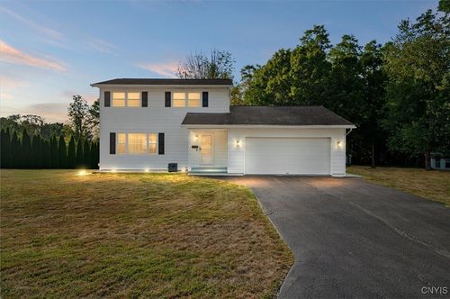 54 Clintonview Blvd, New Hartford, NY, 13413-5307 | Card Image