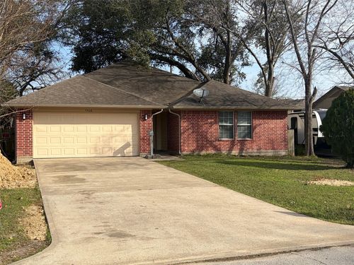 7433 Faith Drive, Deer Park, TX, 77536 | Card Image