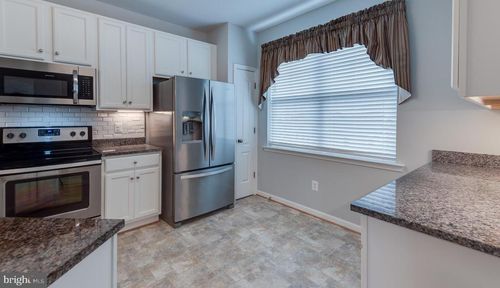 unit-202-23570 F D R Blvd, CALIFORNIA, MD, 20619-7057 | Card Image
