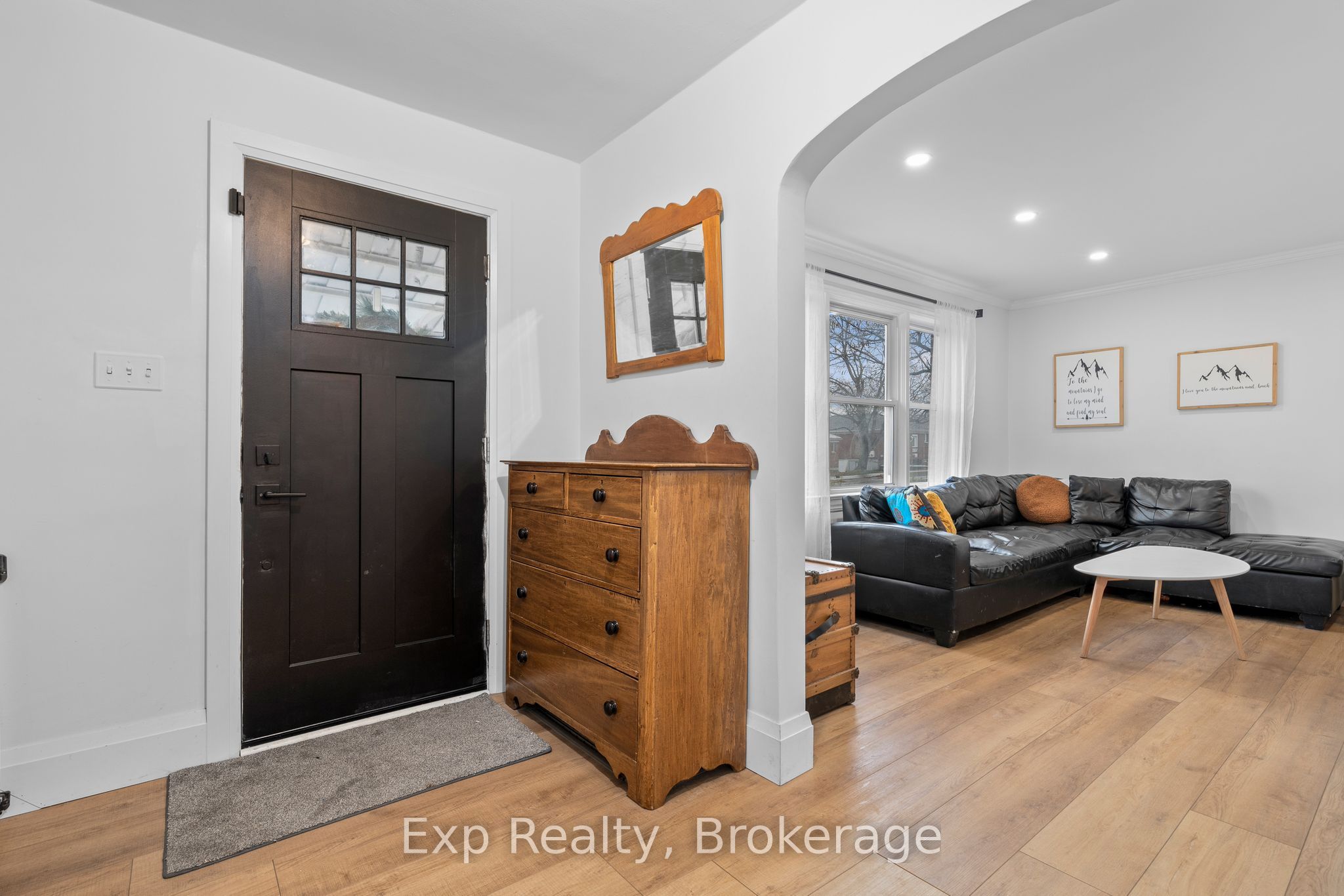 Residential Lease in Belleville 2