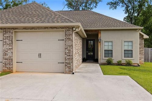 12503 Morgan Creek Ln, Hammond, LA, 70403-3110 | Card Image