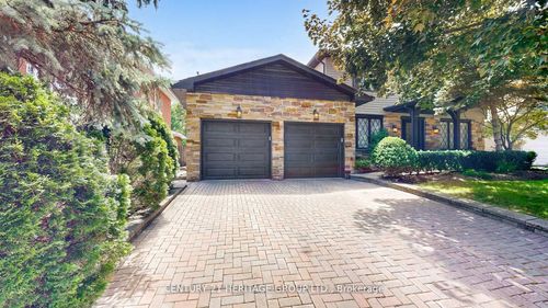 280 Henderson Ave, Thornhill, ON, L3T2M2 | Card Image