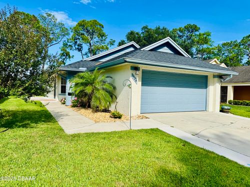 528 Crooked Stick Dr, Daytona Beach, FL, 32114-7121 | Card Image