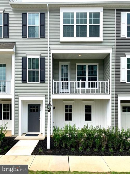 3229 Haley Way, MECHANICSBURG, PA, 17055-7066 | Card Image