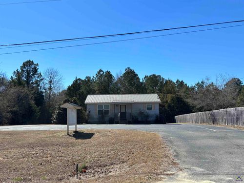 131 Lakeview Church Rd, cochran, GA, 31014-5804 | Card Image