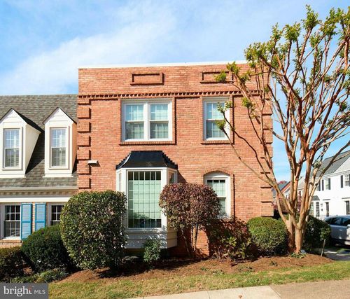 1120 Kensington Rd, MCLEAN, VA, 22101-2918 | Card Image