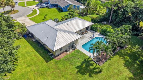 127 Raven Ct, Royal Palm Beach, FL, 33411-1713 | Card Image