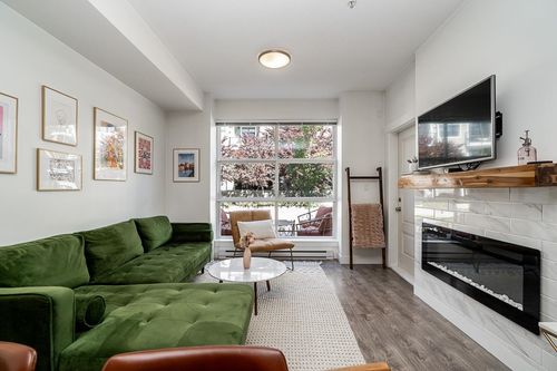 210-827 Roderick Ave, Coquitlam, BC, V3K0E3 | Card Image