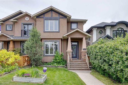 3039 27 St Sw, Calgary, AB, T3E2G6 | Card Image