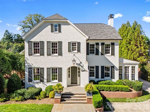 1438 Queens Rd W, Charlotte, NC, 28207-2116 | Card Image