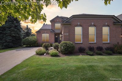 1393 Copper Circle, Condo with 3 bedrooms, 2 bathrooms and null parking in Rochester MI | Image 1