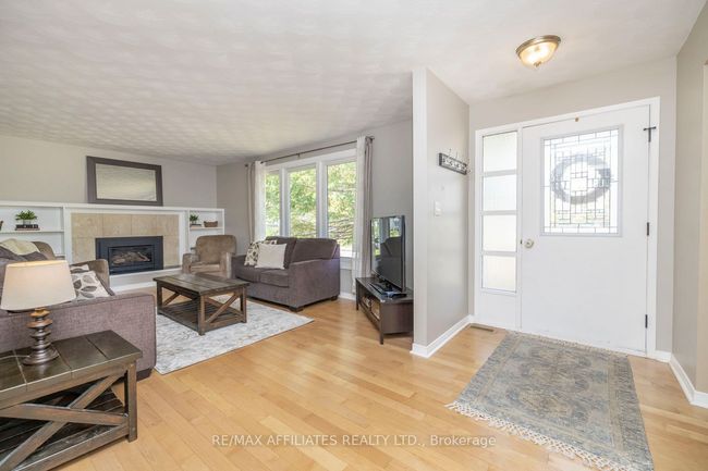 201 Augusta St, House other with 3 bedrooms, 2 bathrooms and 2 parking in Almonte ON | Image 4