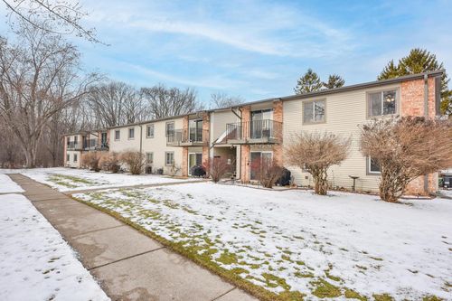 12-N115W17113 Armada Drive, Germantown, WI, 53022 | Card Image