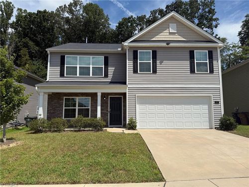 407 Gulliver Court, Greensboro, NC, 27405 | Card Image