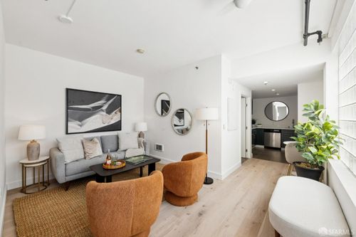 102-555 4th St, San Francisco, CA, 94107-1604 | Card Image