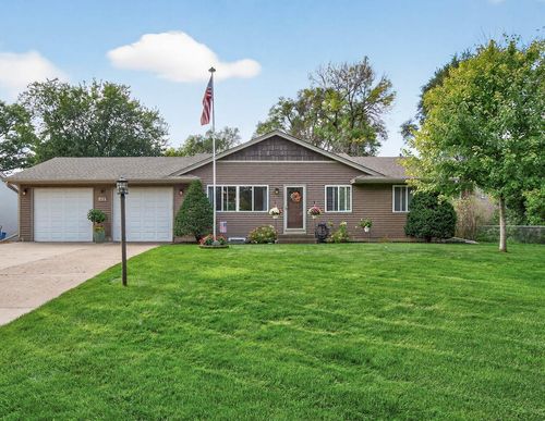 612 111th Ave Ne, Blaine, MN, 55434-2809 | Card Image