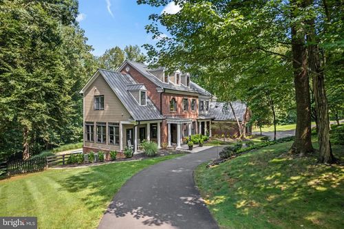 40558 Black Gold Pl, LEESBURG, VA, 20176-7105 | Card Image
