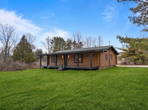 2028 Boardman Plains Rd E, Traverse City, MI, 49696-8231 | Card Image