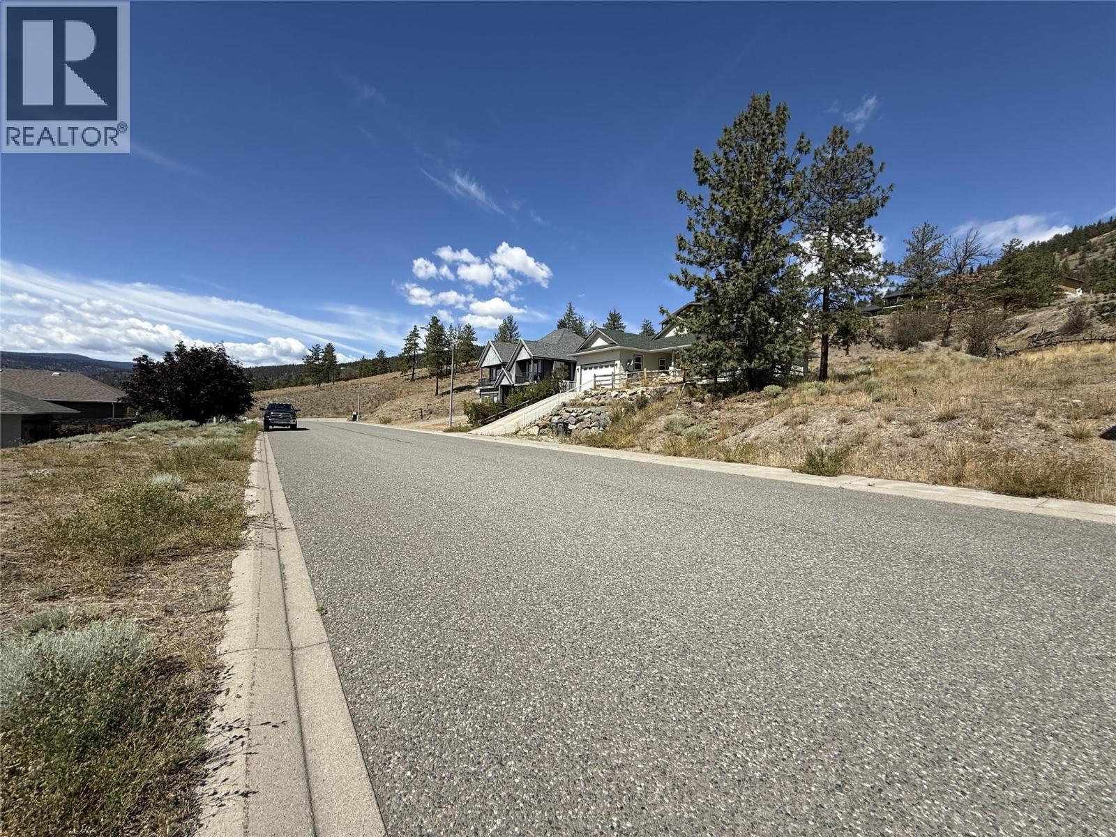 Land in Merritt