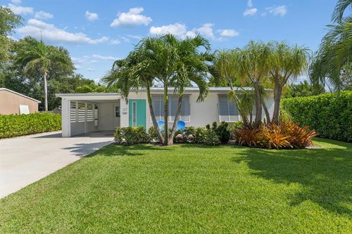 127 Sw 10th Ave, Boynton Beach, FL, 33435-5921 | Card Image