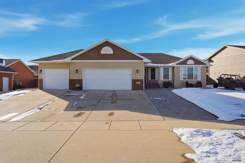 10161 Ventura Ln, Summerset, SD, 57718-6708 | Card Image