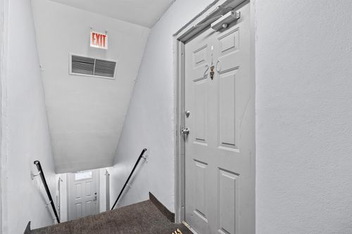 apt-210-9905 Pineapple Tree Dr, Boynton Beach, FL, 33436-8072 | Card Image