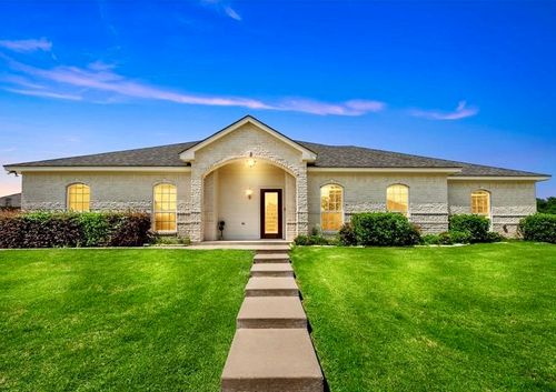32 N Shore Cir, Waco, TX, 76708-5870 | Card Image