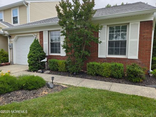 2 Birch Ln, Eatontown, NJ, 07724-3471 | Card Image