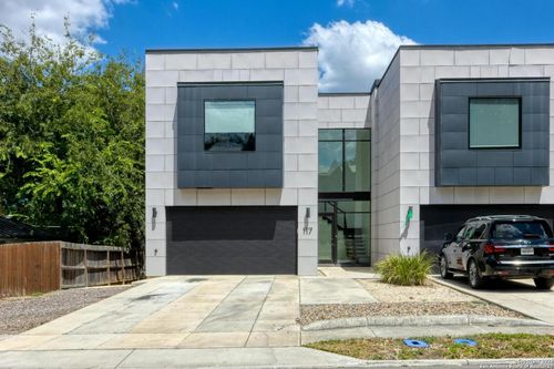 117 Marcia Pl, Alamo Heights, TX, 78209-5833 | Card Image