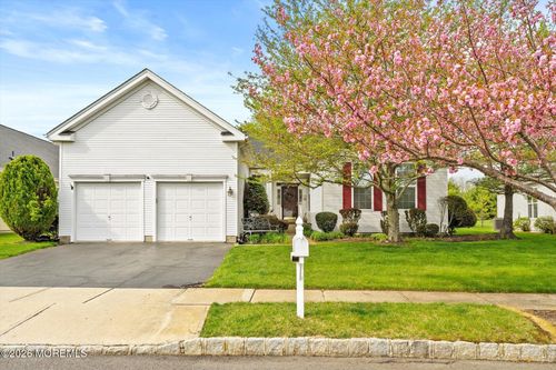 54 Bunker Hill Dr, Allentown, NJ, 08501-1854 | Card Image