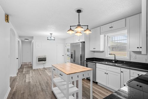 1544 Midway Rd, Sewanee, TN, 37375-2705 | Card Image