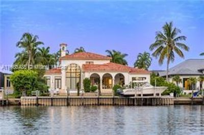 2450 Tarpon Road, House other with 4 bedrooms, 4 bathrooms and null parking in Naples FL | Image 1