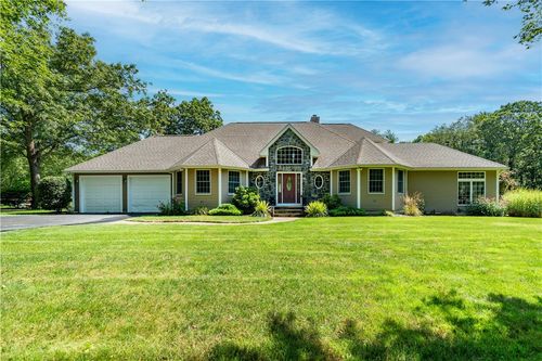 41 Edies Ln, Exeter, RI, 02822-3134 | Card Image