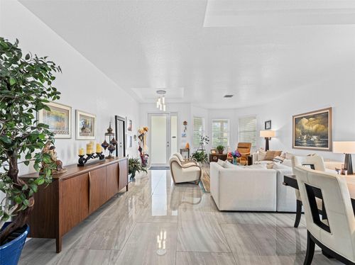 135 Catania Way, Royal Palm Beach, FL, 33411 | Card Image