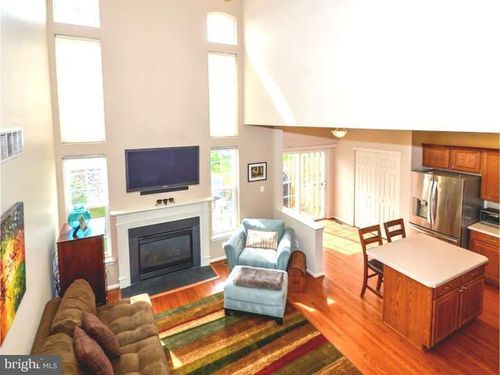 603 Rolling Hill Dr, PLYMOUTH MEETING, PA, 19462-7406 | Card Image