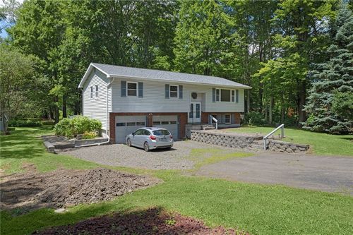 7 Kimberly Dr, Dryden, NY, 13053-9728 | Card Image