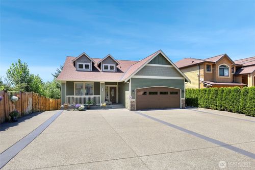 2010 Crystal Springs Rd W, Tacoma, WA, 98466-2912 | Card Image