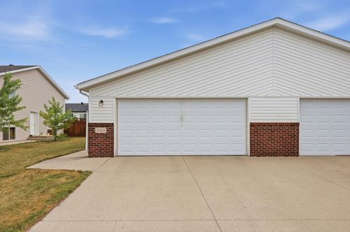 3424 16th St S, Moorhead, MN, 56560-6966 | Card Image