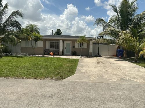 6404 Grant Ct, Hollywood, FL, 33024-5842 | Card Image