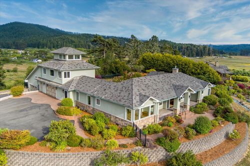 1491 Walker Point Rd, Bayside, CA, 95524-9321 | Card Image