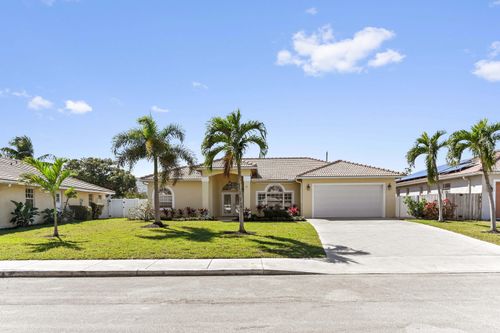 1791 Pierce Dr, Lake Worth Beach, FL, 33460-6041 | Card Image