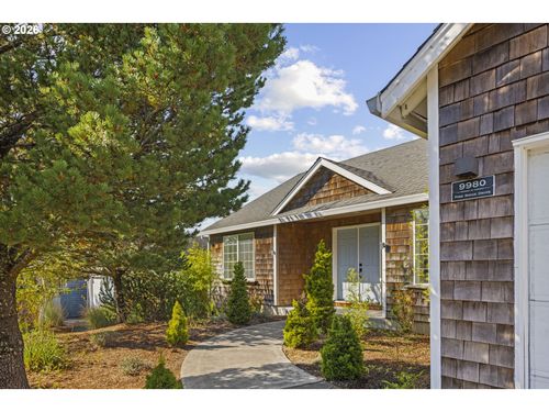 9980 Pine Ridge Dr, Nehalem, OR, 97131-9016 | Card Image
