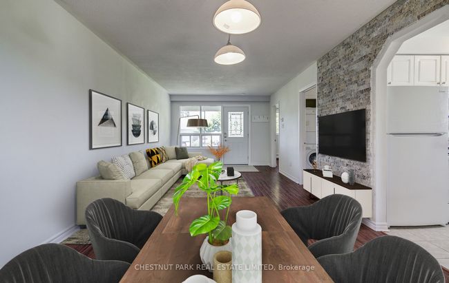 781 3 Rd Ave, House attached with 2 bedrooms, 1 bathrooms and 3 parking in Willow Beach ON | Image 5