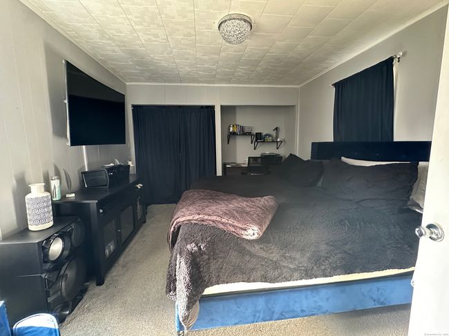 27 High St, House other with 4 bedrooms, 2 bathrooms and null parking in Moosup CT | Image 14