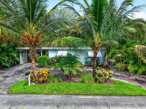 402 Se 1st St, Boynton Beach, FL, 33435-4511 | Card Image