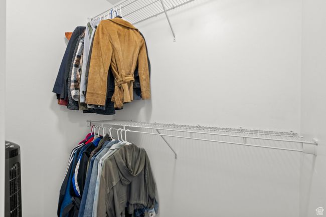 View of walk in closet | Image 27