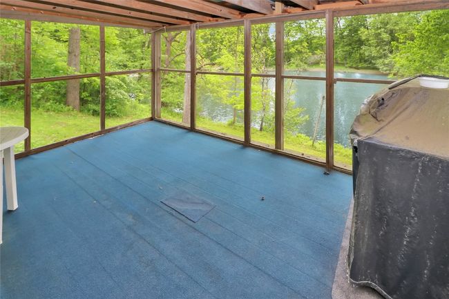 Screened in Porch | Image 13